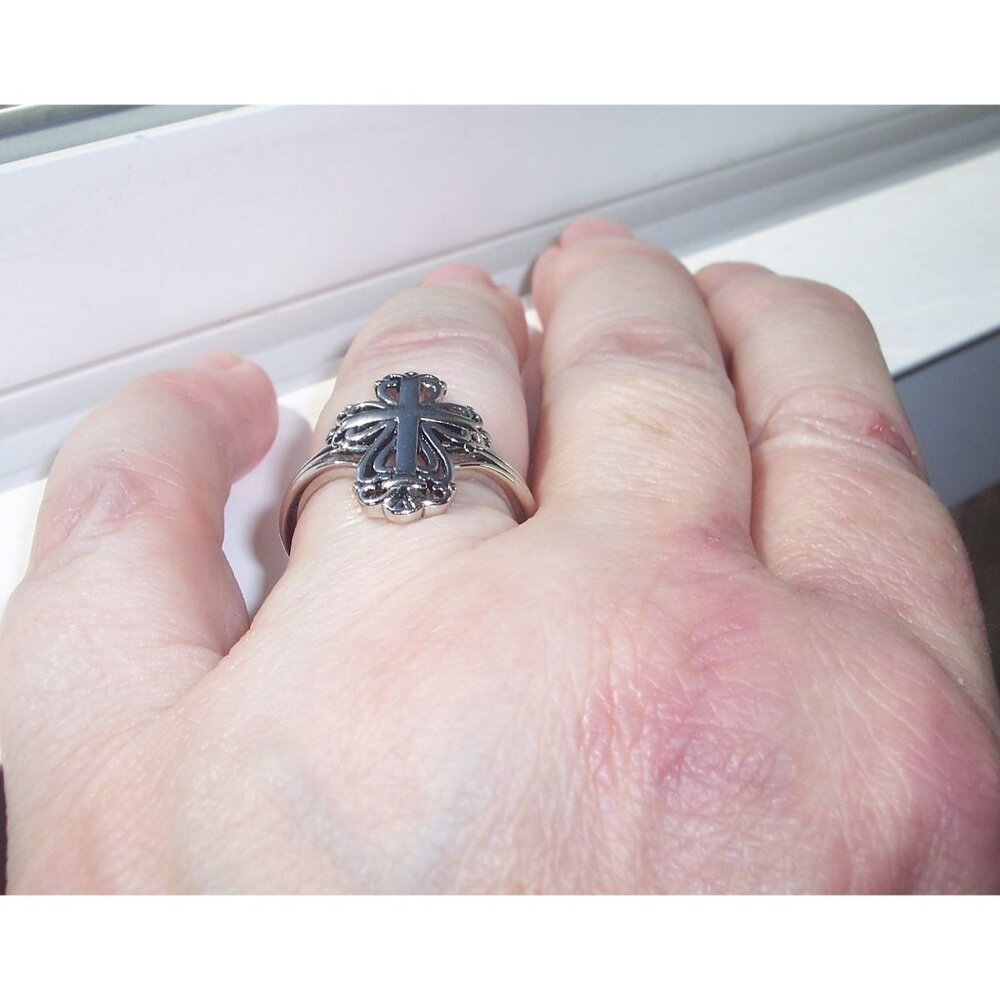 925 STERLING SILVER Antique Style Dainty Cross Ring - Picture 5 of 16